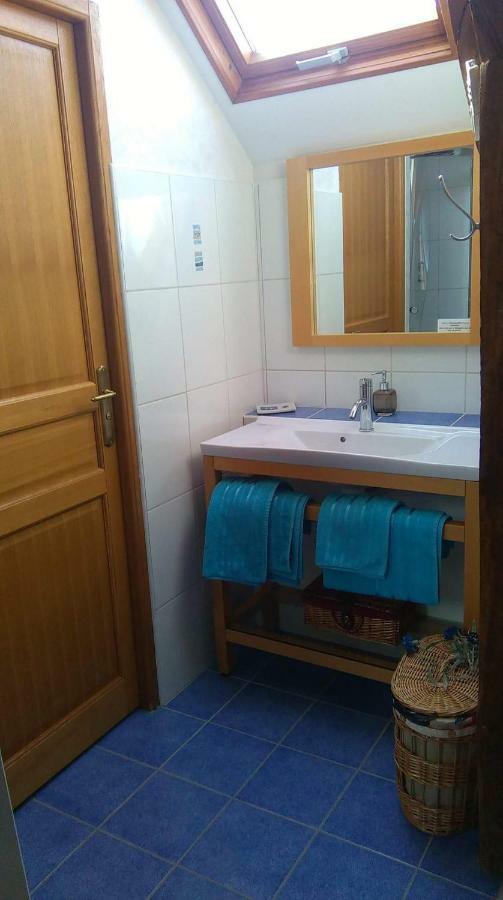 Bed and Breakfast Le Moulin Aux Moines Croissy-sur-Celle Exterior foto